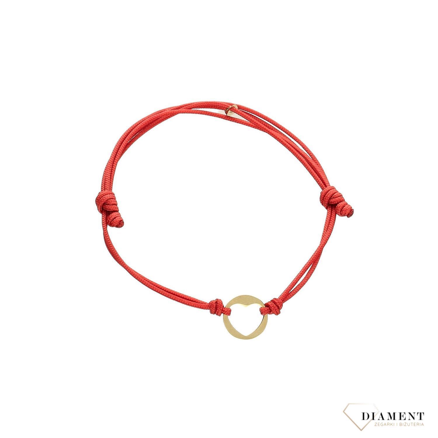 Bransoletka na czerwonym sznureczku z elementem ozdobnym w kształcie blaszki z wyciętym sercem. Czerwony rzemyk z sercem. Prezent dla ukochanej. Prezent dla mamy.  (1).jpg